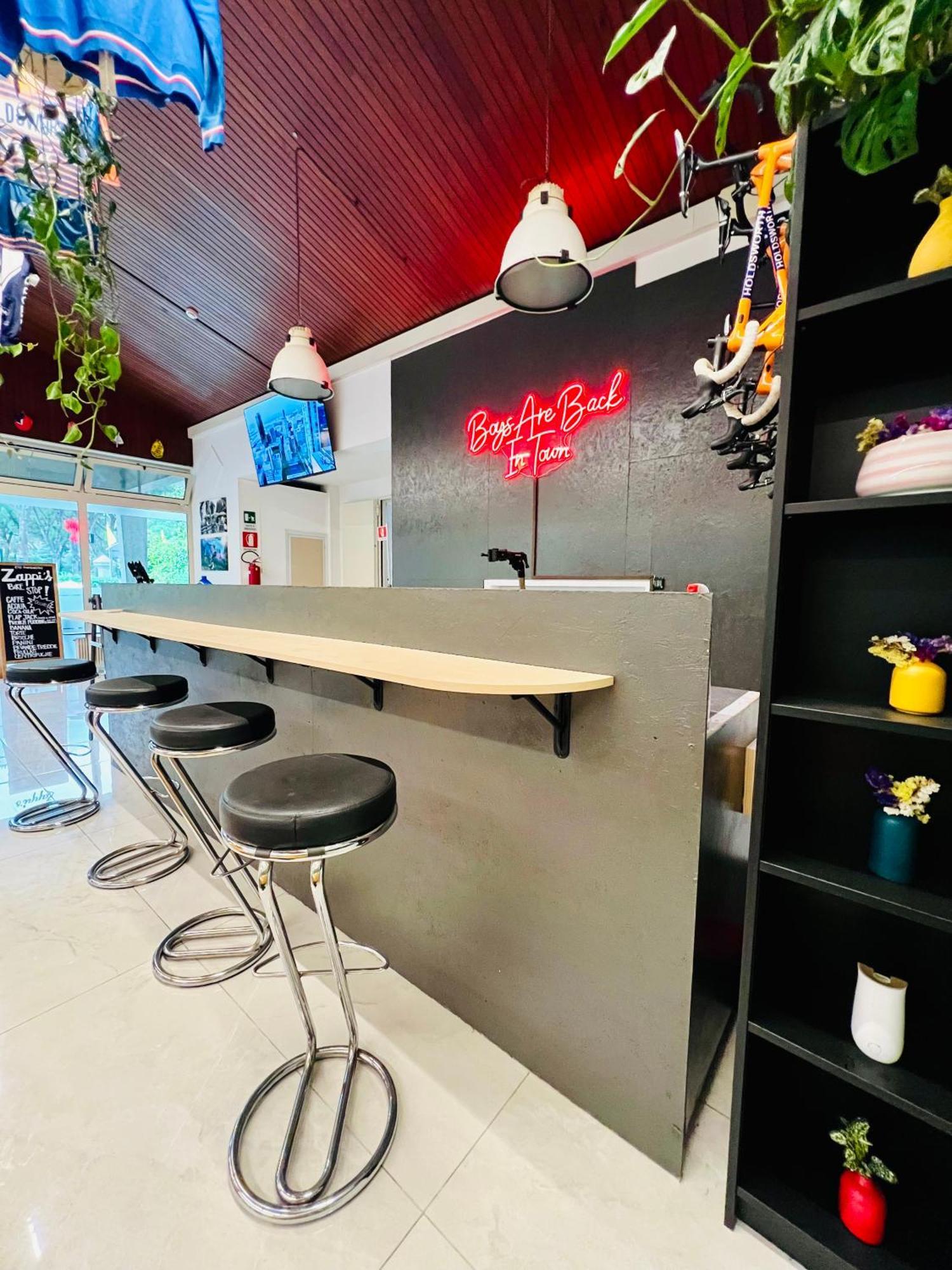 Zappi Cycling Hotel 里奥罗温泉 外观 照片